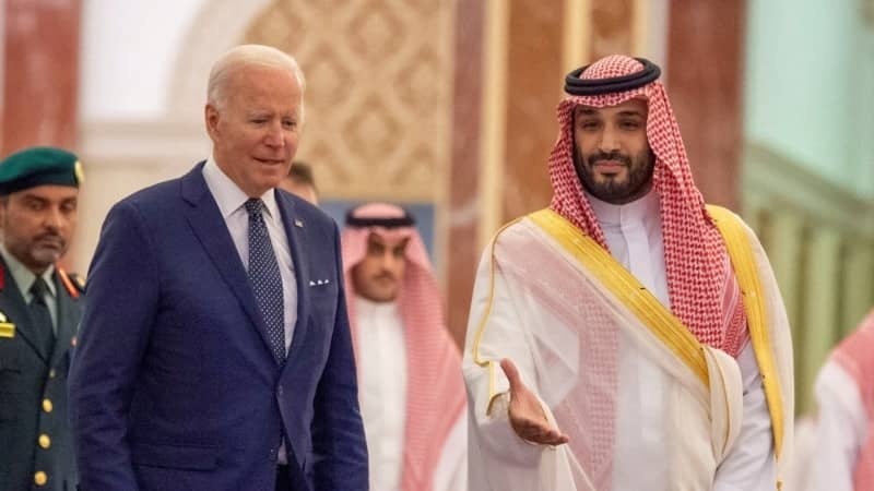 Biden discusses the situation in the Middle East with the Prime Minister of Saudi Arabia