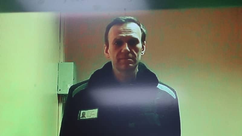 Navalny refused to leave his cell and was forcibly taken for investigation
