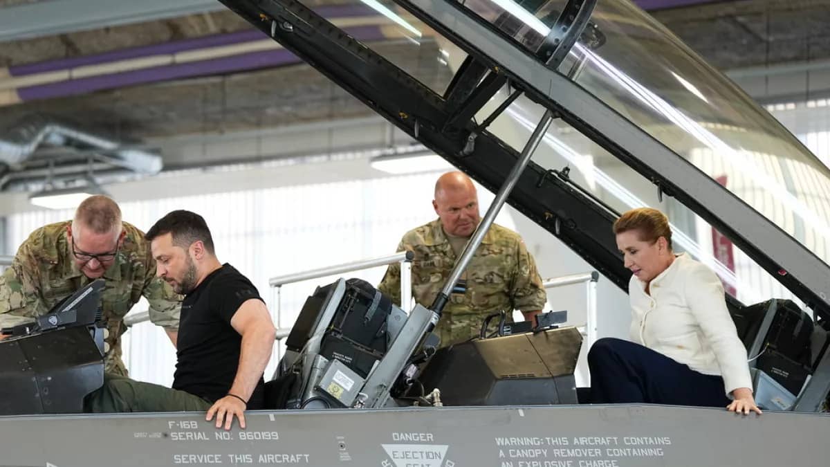 Denmark fuels war, announces delivery of F-16 fighters to Ukraine