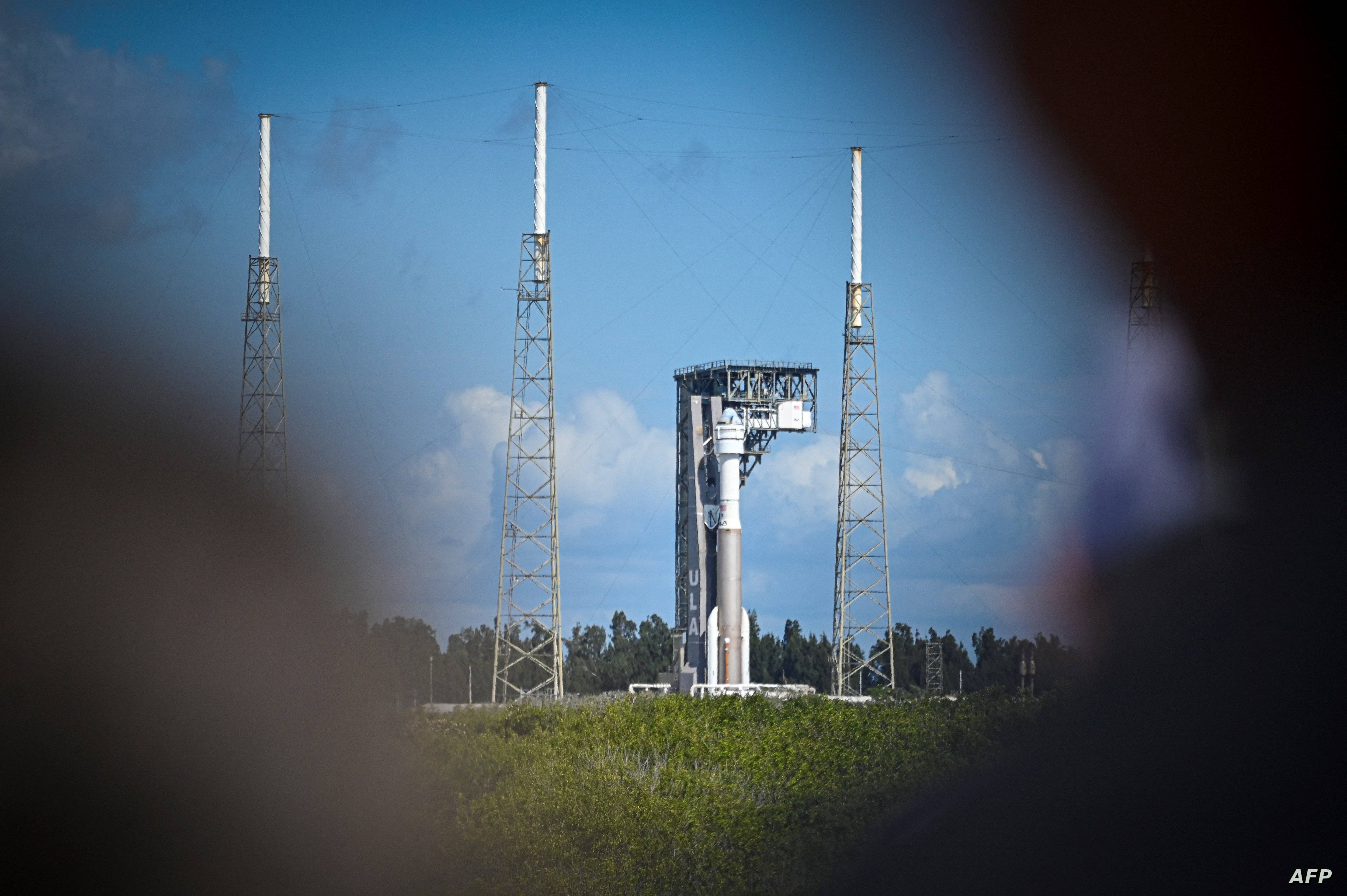 NASA seeks to launch the first manned flight of the Starliner space capsule in mid-May