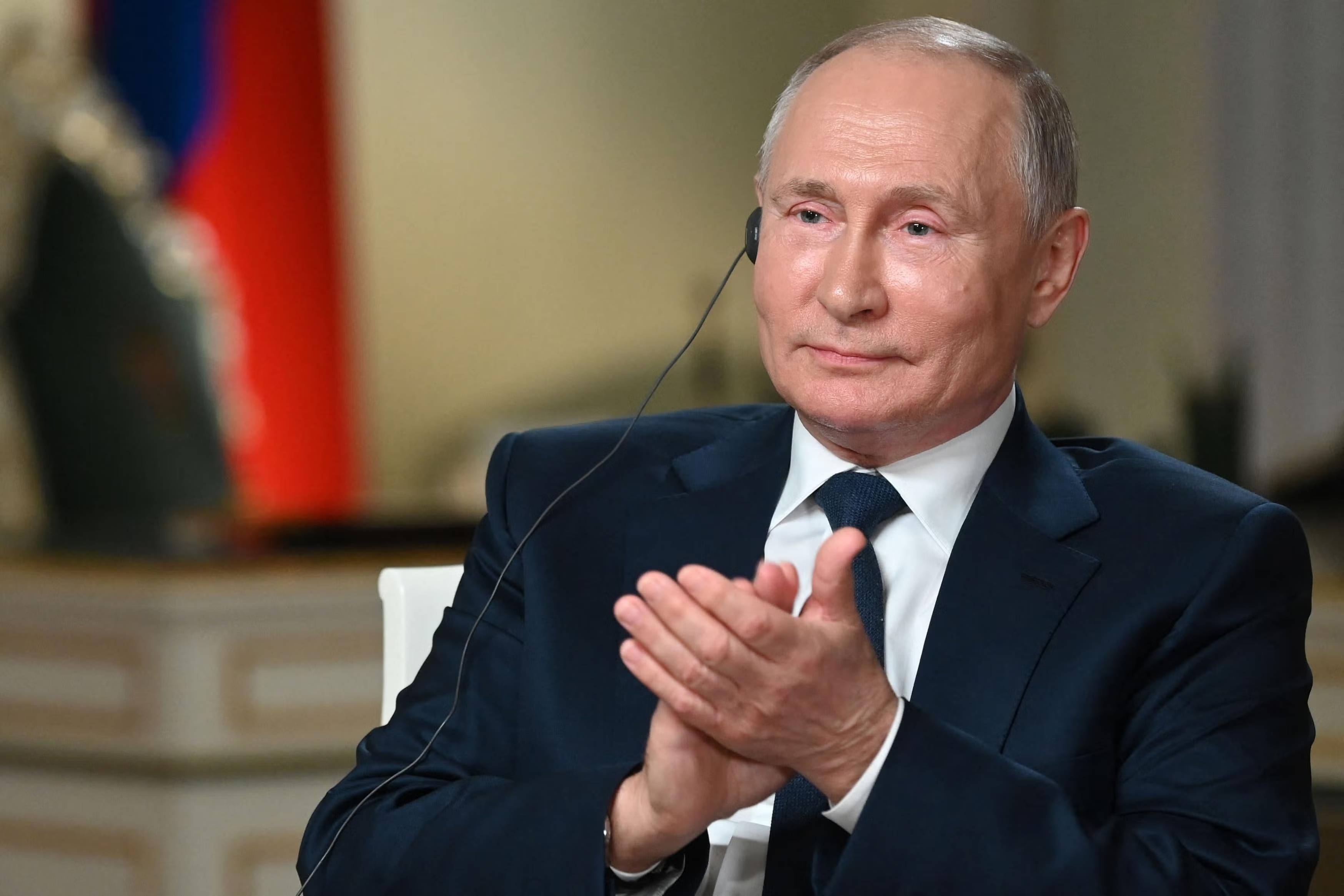 Russians' Trust in Putin Soars Above 80%, Survey Reveals Unwavering Support Putin-survey