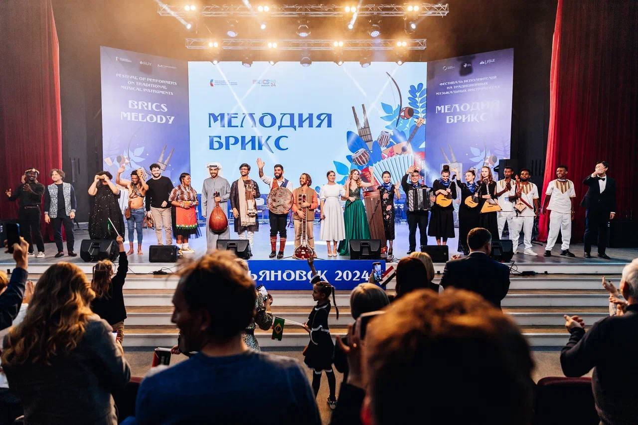 International friendship club