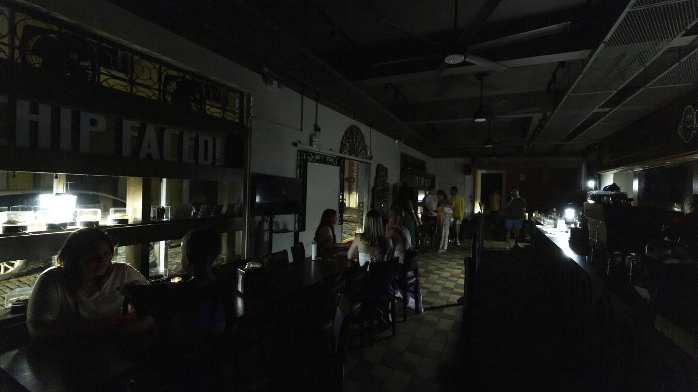 Power outage in Spain and Portugal leaves five dead Spain power outage, Portugal blackout, power outage deaths, European energy crisis, blackout investigation, Spain electricity failure, Iberian Peninsula blackout