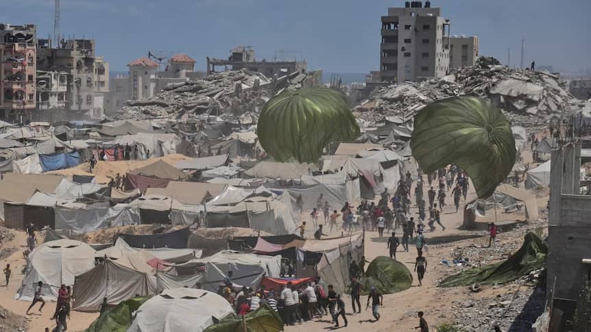 Israeli military assault Gaza City during Operation Gideon’s Chariots II reflecting Hitler’s crimes