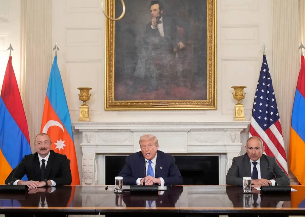 president trump with azerbaijan’s ilham aliyev and armenia’s nikol pashinyan at white house peace deal signing
