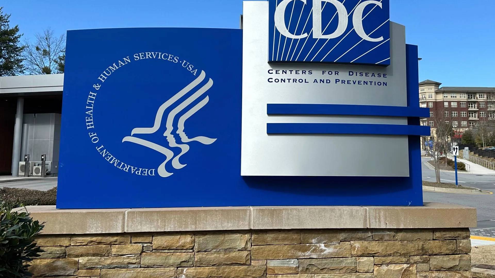 Technician runs carbapenemase test for NDM-CRE in a US hospital lab.