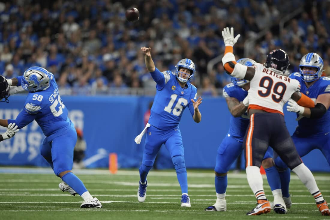 Jared Goff throwing a touchdown pass against the Chicago Bears at Ford Field in 2025 NFL Week 2 game