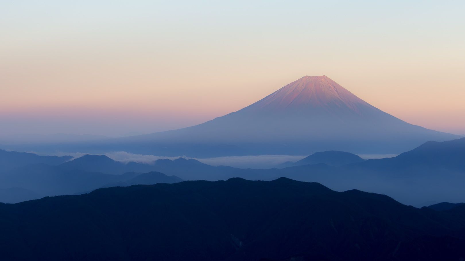 Scientists explained how filling the vent of the volcano with concrete will prove to mankind