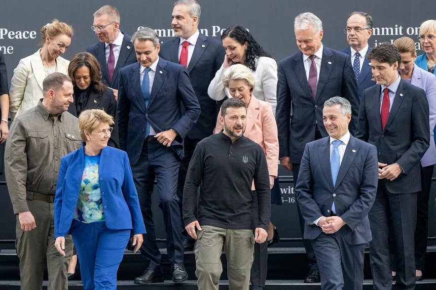 SWITZERLAND-UKRAINE-RUSSIA-CONFLICT-DIPLOMACY-PEACE