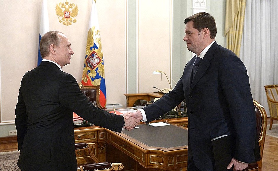 Russian President Vladimir Putin with CEO of Severstal Management Alexei Mordashov