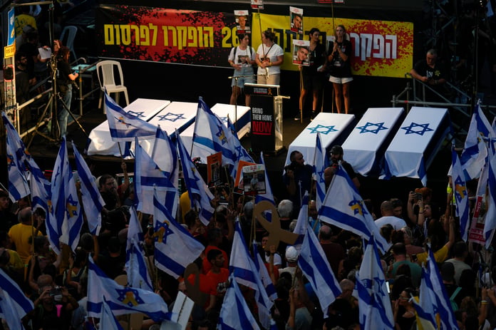 Protesters of Israel demanding for hostage release deal