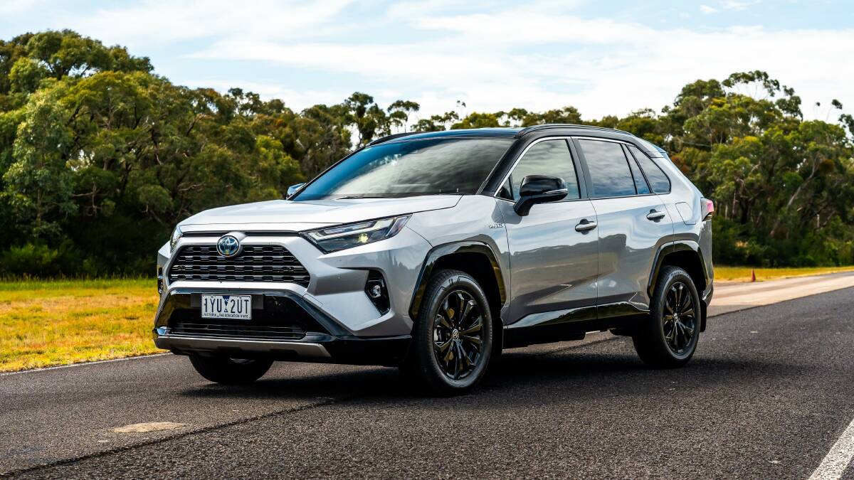 2024 Toyota RAV4 Hybrid - Best Hybrid SUV 2024 in the US