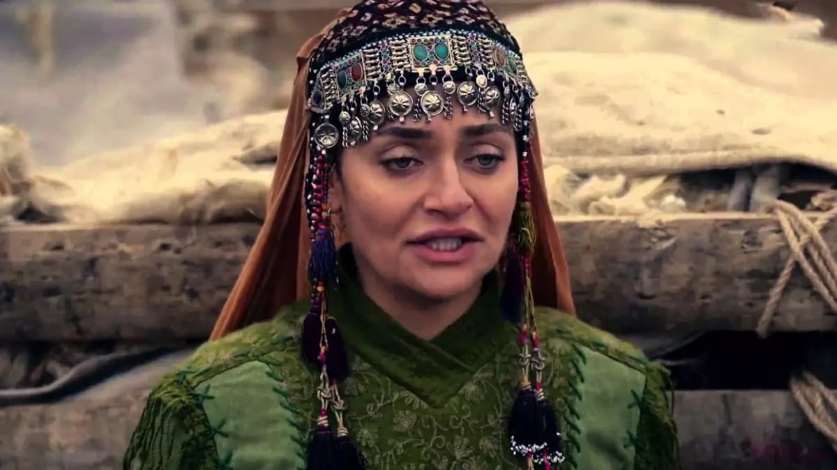 Didem Balçın as Selcan Hatun - Ertugrul Ghazi cast Didem Balçın as Selcan Hatun, Ertugrul Ghazi cast, Ertugrul cast
