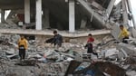 Mossad, David Barnea, Qatar Prime Minister, Gaza ceasefire, prisoner swap, Israeli bombardment, Palestinian children, Khan Yunis, Gaza Strip, Israeli-Hamas negotiations, Qatar mediation, Gaza crisis