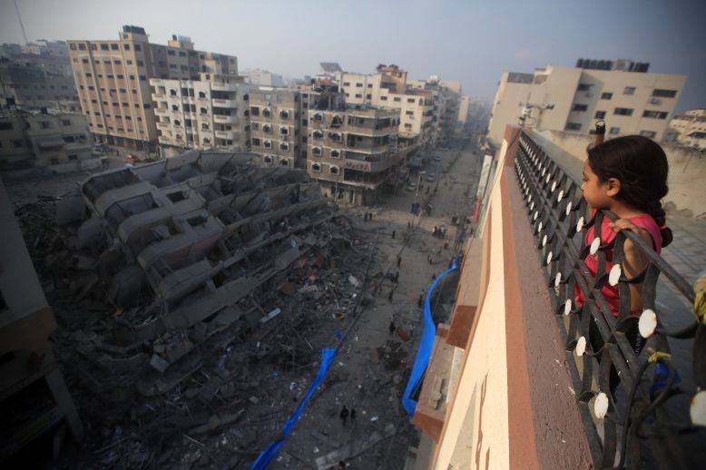 Gaza unexploded ordnance, Israeli aggression in Gaza, Gaza journalist deaths, shelter crisis in Gaza, displaced Palestinians.