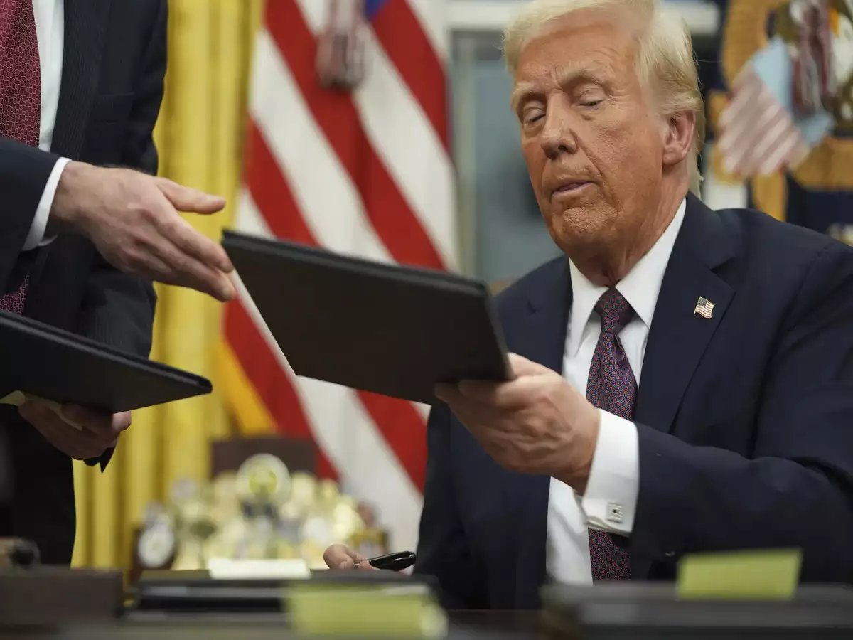 tump, usa, united states, ukraine, refugee aid, ukrainians