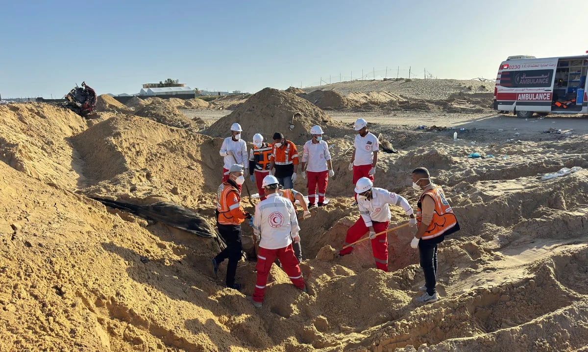 Gaza paramedic, IDF attack, Red Crescent Gaza, Israeli detention, mass grave Gaza, aid convoy attack, Palestinian medic