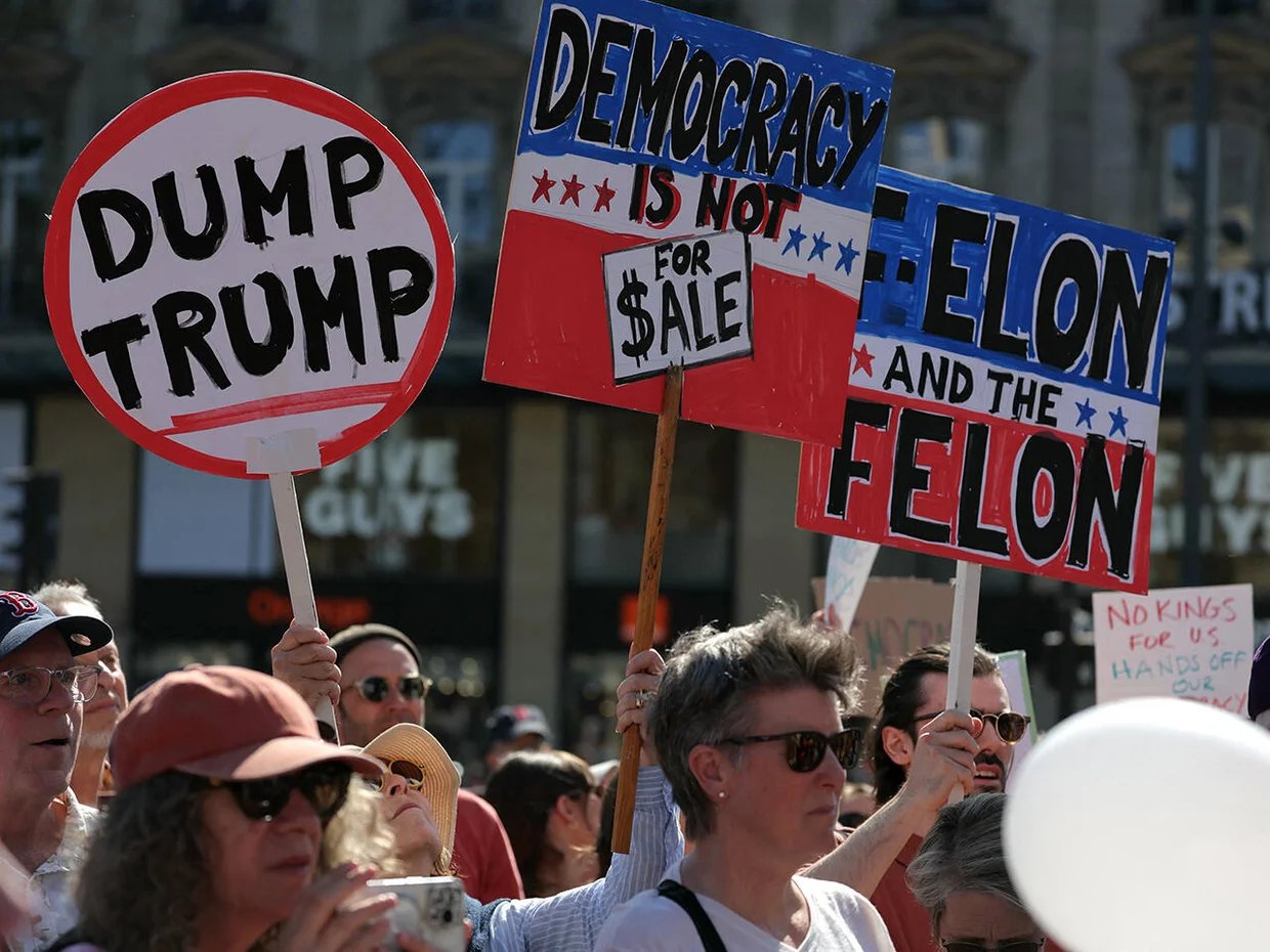 'Hands Off' protest in Paris, France. hands off protests, trump europe protests, berlin protests april 2025, anti trump germany, elon musk protests berlin, paris hands off rally, london dump trump protest, european solidarity protests, international protests trump, berlin anti authoritarian protest, europe against trump, hands off europe reaction, transatlantic protest movement, trump foreign policy backlash, democratic resistance europe