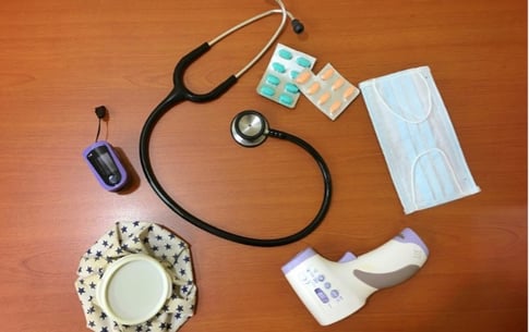 measles disease transmission contagious spread illness