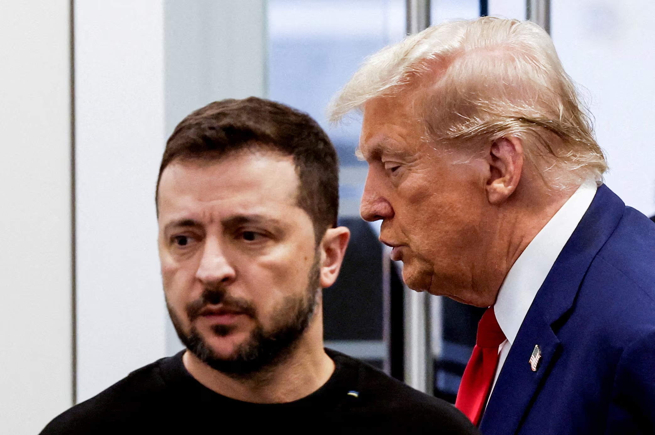 Trump Ukraine deal, rare earth metals, US exploitation, Ukraine minerals, Western greed, economic occupation, US resource grab, Russia Ukraine tension