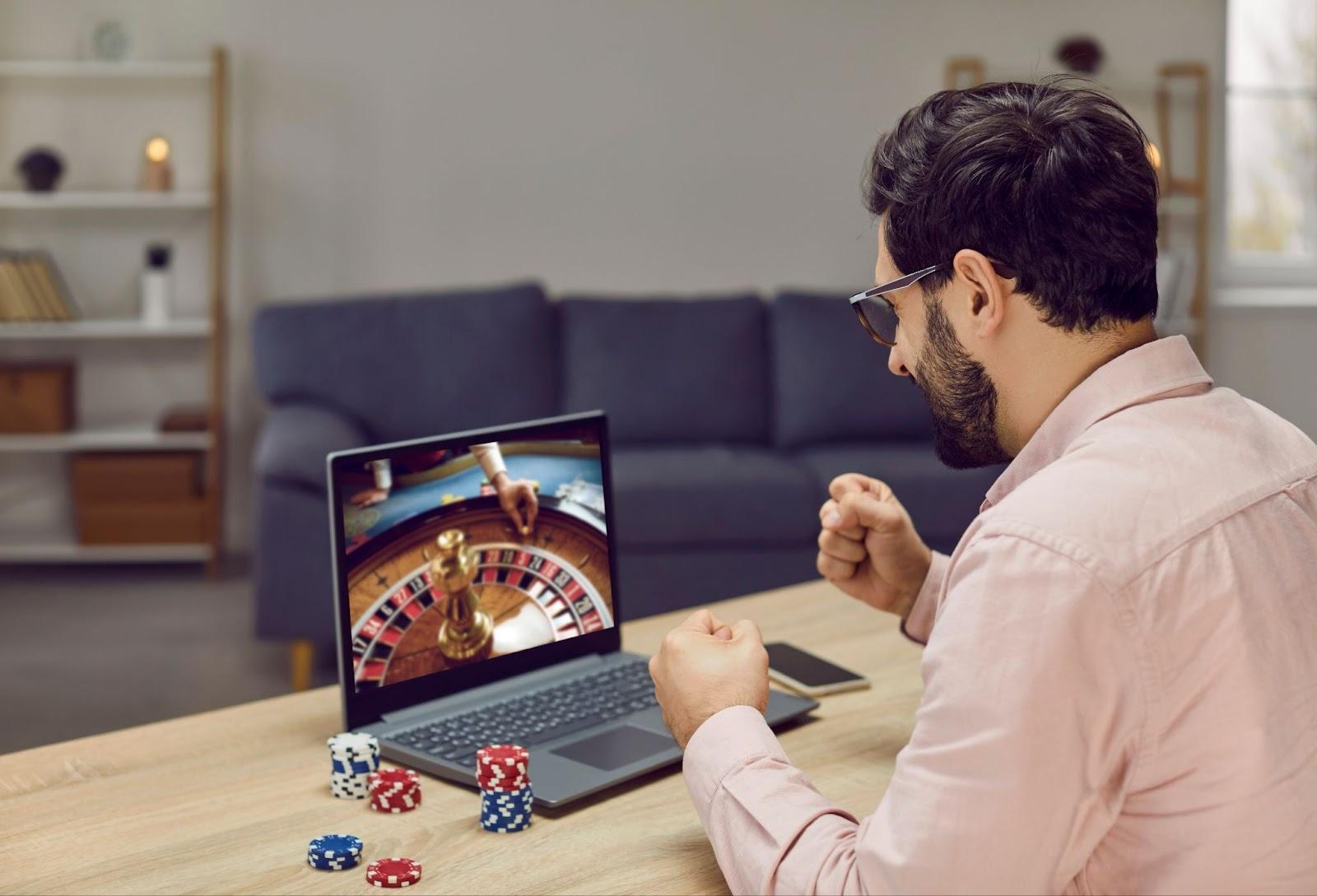 online casino winners, biggest online casino payouts, legendary jackpot winners, Mega Moolah jackpot, Mega Fortune winner, casino millionaire stories, record-breaking casino wins, mobile casino jackpot, anonymous casino winners, online slots big win, progressive jackpot payout, Scandinavian casino winners, UK casino millionaire, casino success stories, online gambling legends