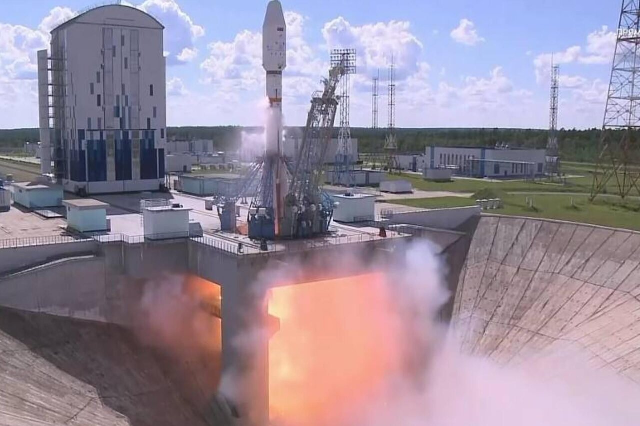 Nahid-2 satellite launch, Iran space program, Tehran engineers, Iranian communications satellite, Soyuz rocket orbit deployment