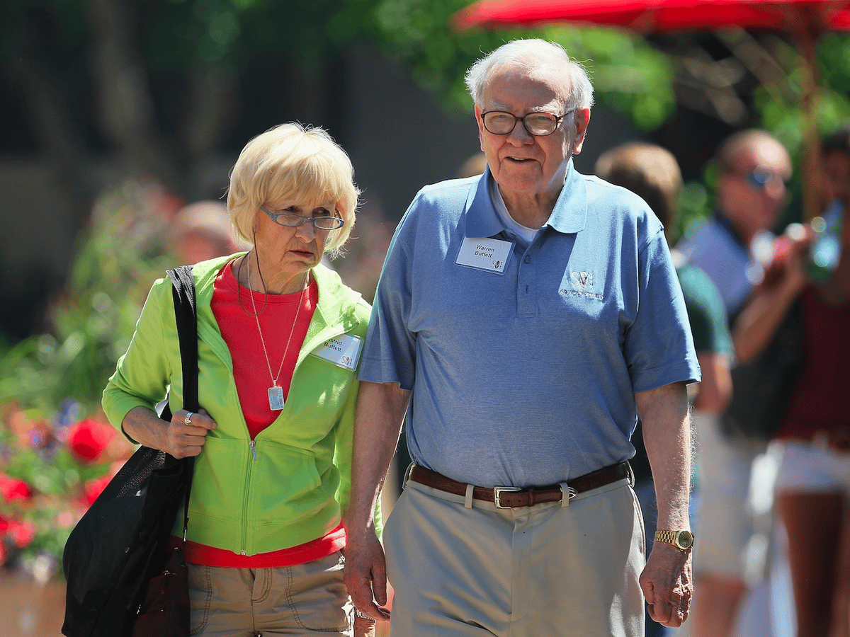 Astrid Menks and Warren Buffett at their wedding, Omaha 2006
