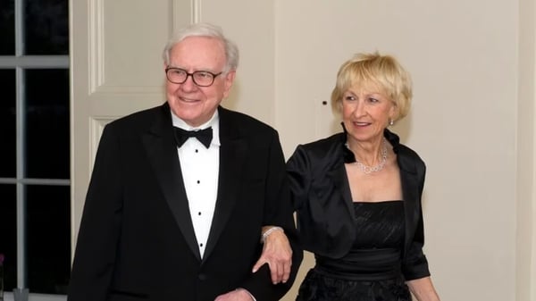 Astrid Menks, Warren Buffett’s wife, age, biography, wedding