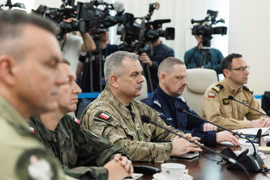Polish air defense personnel secure debris after drones violated Poland’s airspace