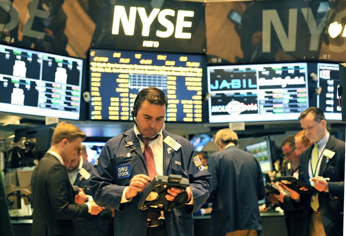 Wall Street traders react to U.S. jobs crash during shutdown
