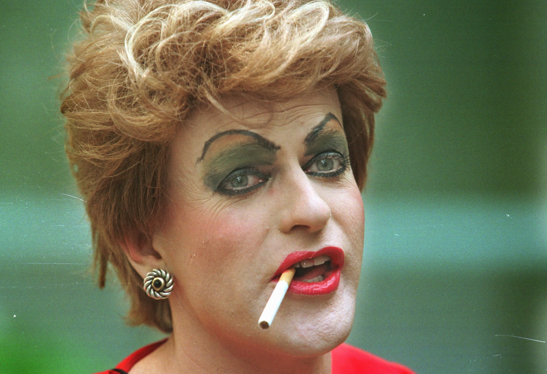 Pauline Hanson's Islamophobia in Australian parliament