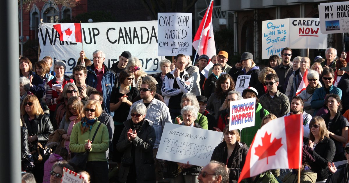 Protesters rally for human rights in Canada