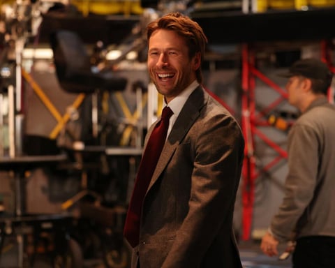 Glen Powell hosting Saturday Night Live November 2025 episode