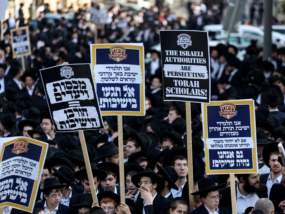Protesters and UN representatives condemn Israeli death penalty bill