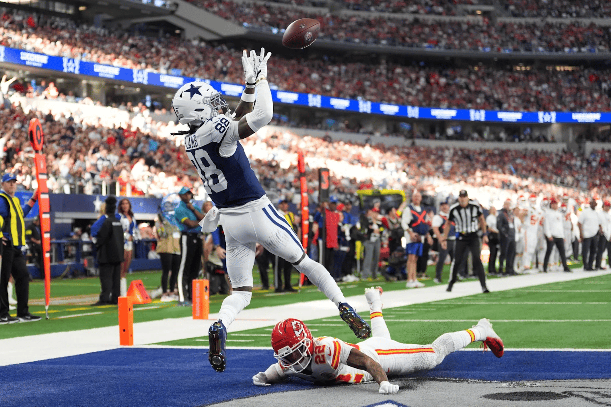 Quinnen Williams strip sack Patrick Mahomes Cowboys Chiefs Thanksgiving