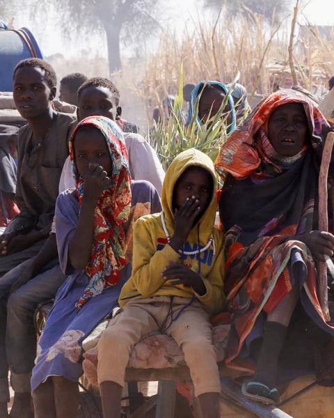 Displaced Sudanese civilians amid conflict in 2025 civil war