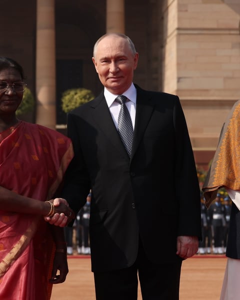 The official welcoming ceremony for Vladimir Putin, Indian President Droupadhi Murmu, and Indian Prime Minister Narendra Modi. Photo by Konstantin Zavrazhin