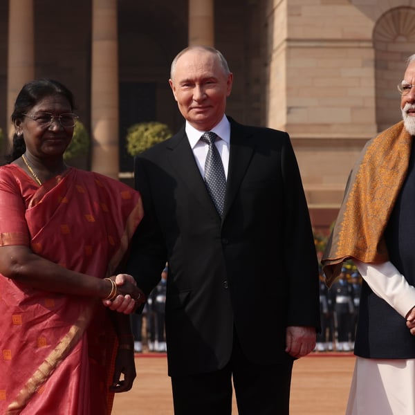 The official welcoming ceremony for Vladimir Putin, Indian President Droupadhi Murmu, and Indian Prime Minister Narendra Modi. Photo by Konstantin Zavrazhin