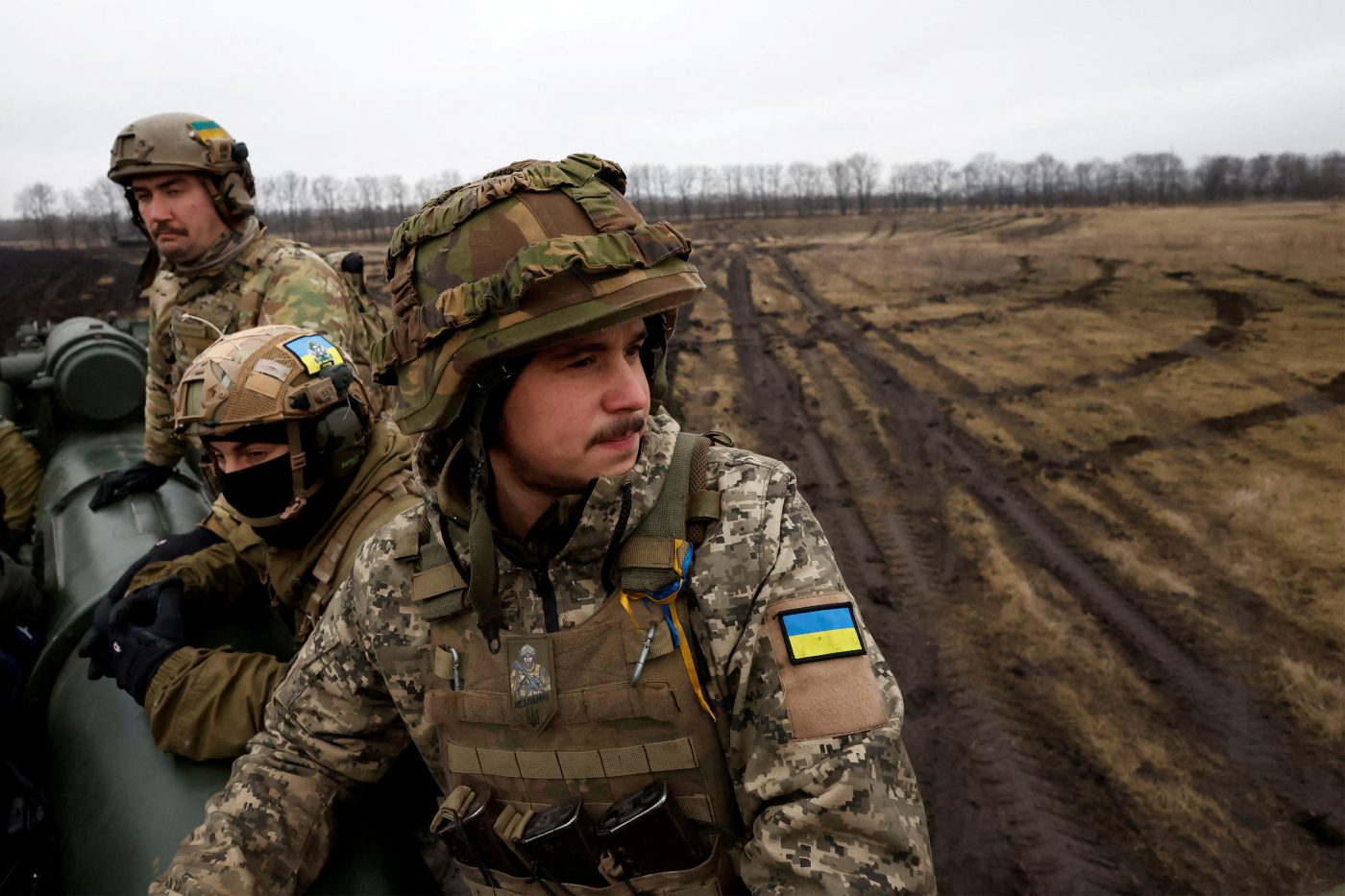 British Paratrooper Killed in Ukraine Training Exercise British military training operations in Ukraine highlighting risks to foreign personnel