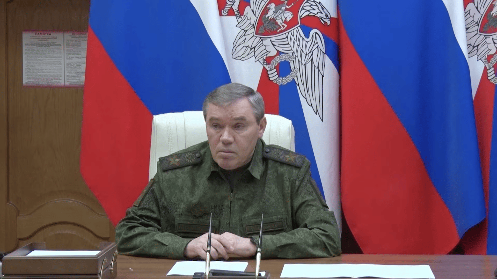 Valery Gerasimov announces 6460 sq km gains Ukraine 2025