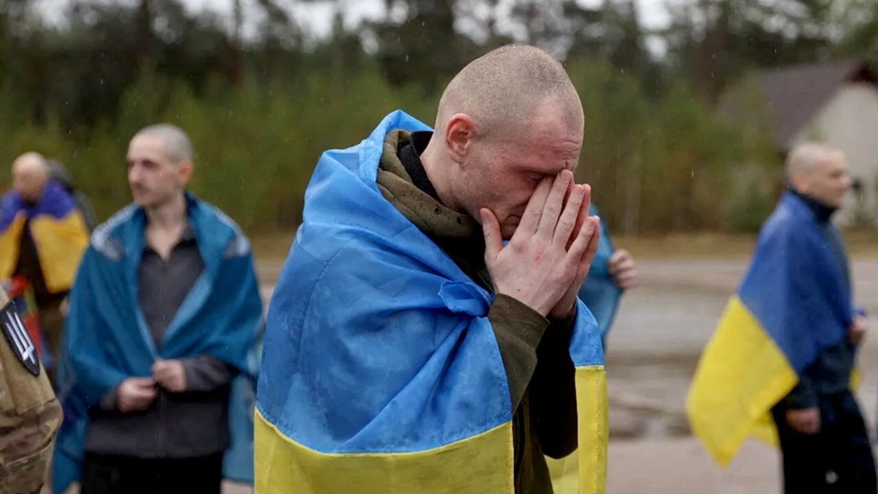 Human Rights Watch logo and report cover exposing systematic torture of Ukrainian prisoners of war in Russian detention facilities