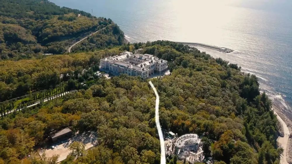 Putin Valdai residence Novgorod fortified lakeside drone target 2025