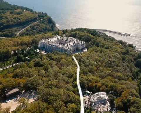 Putin Valdai residence Novgorod fortified lakeside drone target 2025