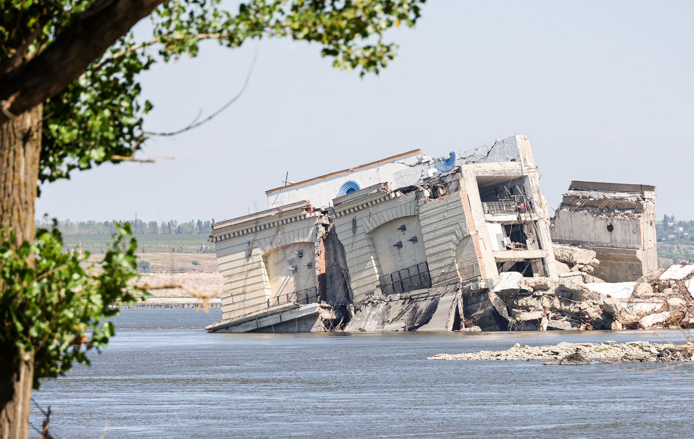 Floodwaters from Russian strike on Pechenihy Reservoir dam threaten Kharkiv