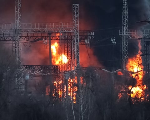 Russian missiles strike Ukrainian energy infrastructure, causing civilian disruption