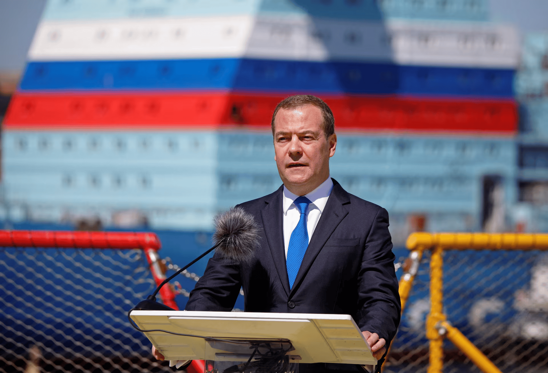 Dmitry Medvedev Warns Nuclear Club Will Expand