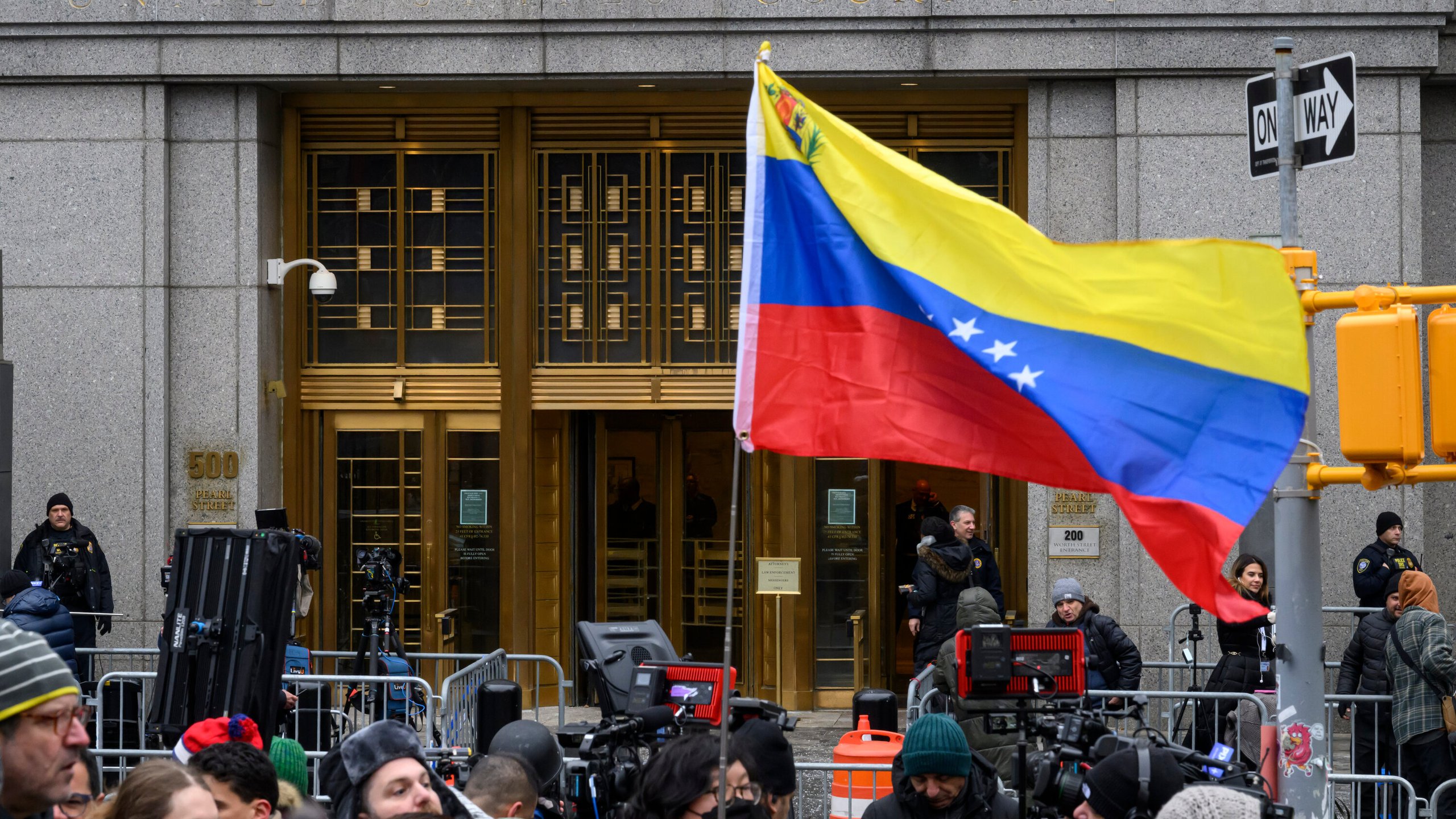 EU lawmakers demand condemnation of US invasion of Venezuela