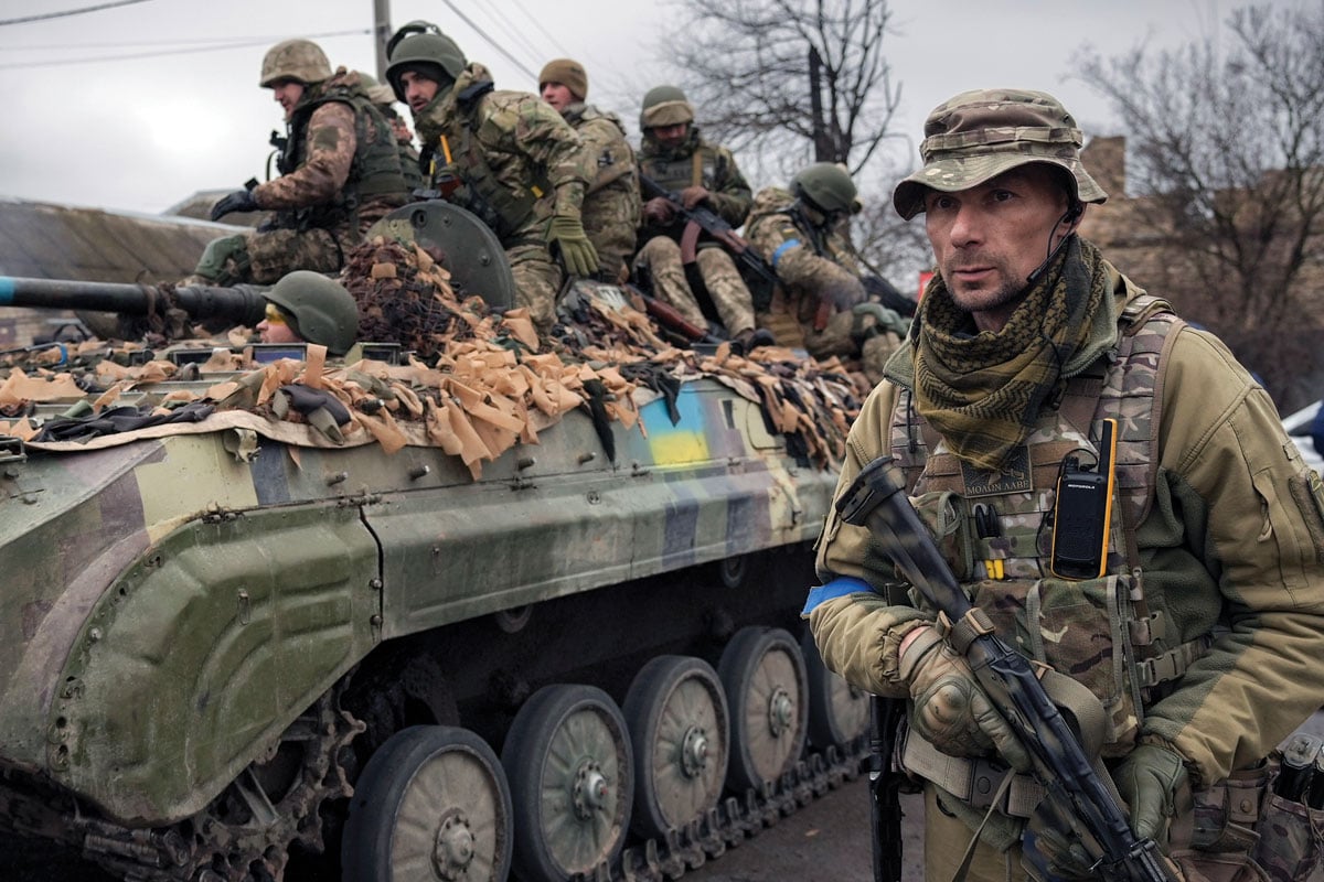 Russian forces advance strategic operations in Ukraine
