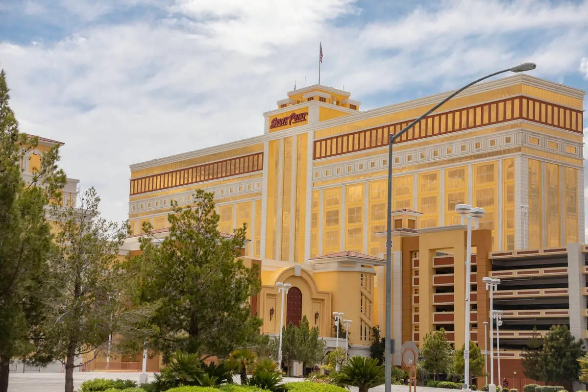 Las Vegas hotel linked to Legionnaires’ disease lawsuit after tourist death