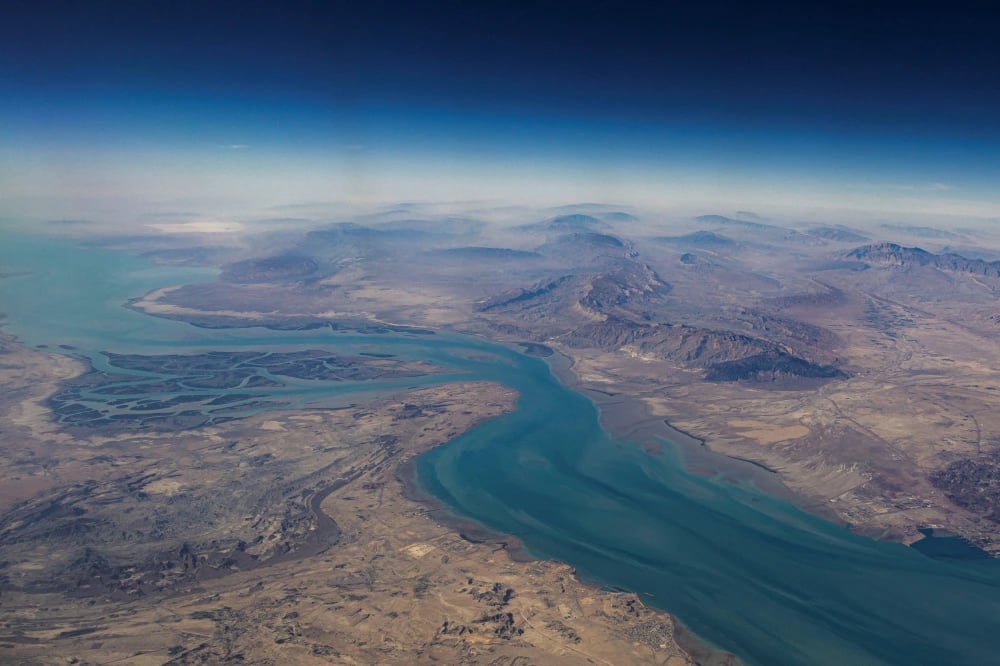 Oil tanker sailing through the Strait of Hormuz during Middle East shipping crisis